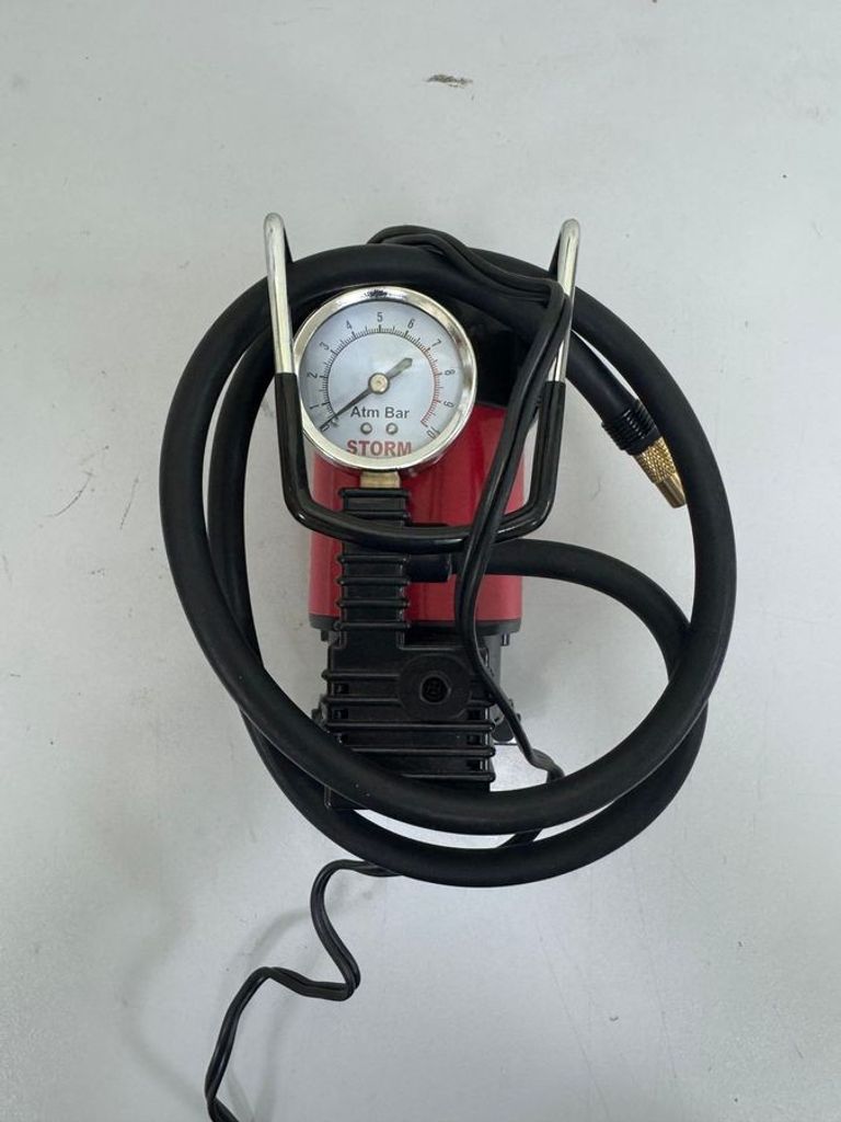 Дешево Storm Big Power 20300 з ломбарду