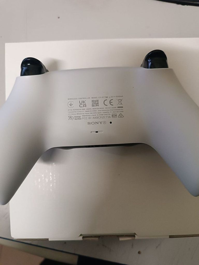 Объявление Sony DualSense Black Б/У