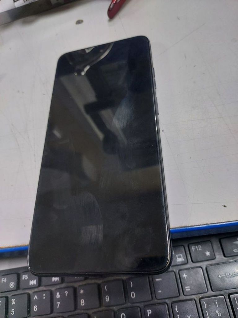 Дешево Motorola moto g05 4/128gb з ломбарду