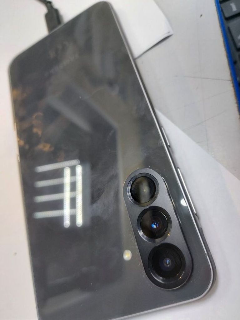 Оголошення Samsung galaxy a56 5g 8/128gb Б/У