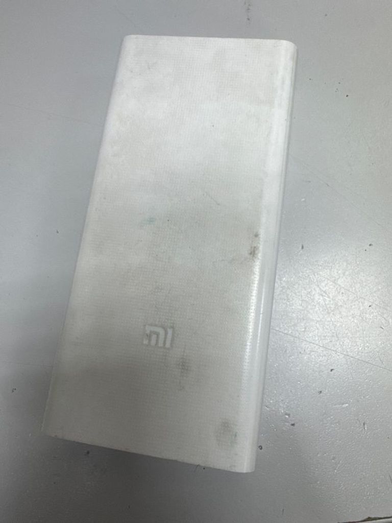 Купить Xiaomi mi power bank 3 20000 mah usb-c 18w Б/У