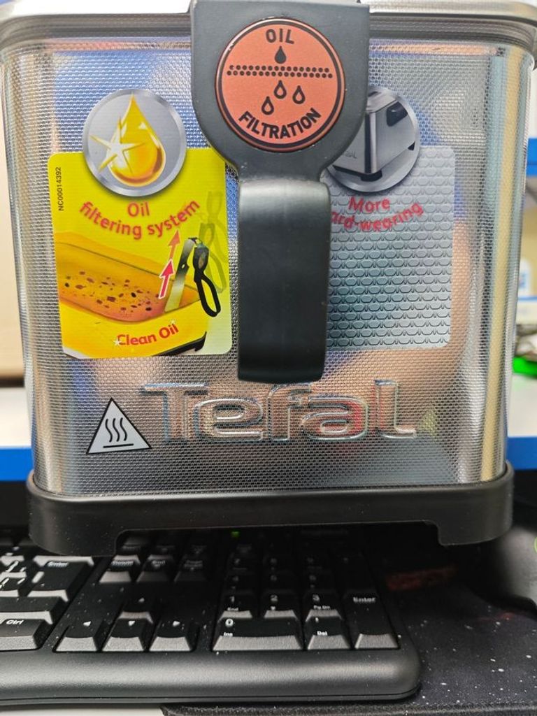 Дешево Tefal Filtra Pro FR511170 з ломбарду