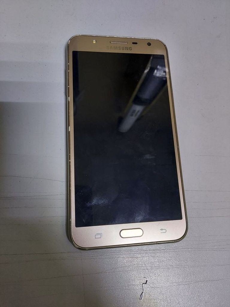 Дешево Samsung galaxy j7 neo sm-j701f 16gb з ломбарду