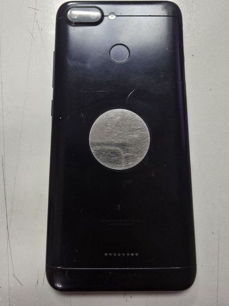 Дешево Xiaomi redmi 6 4/64gb з ломбарду