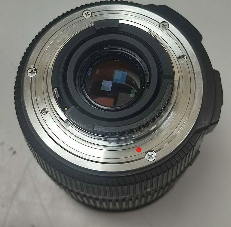 Дешиво Sigma af 18-125mm f/3,8-5,6 dc os hsm с ломбарда