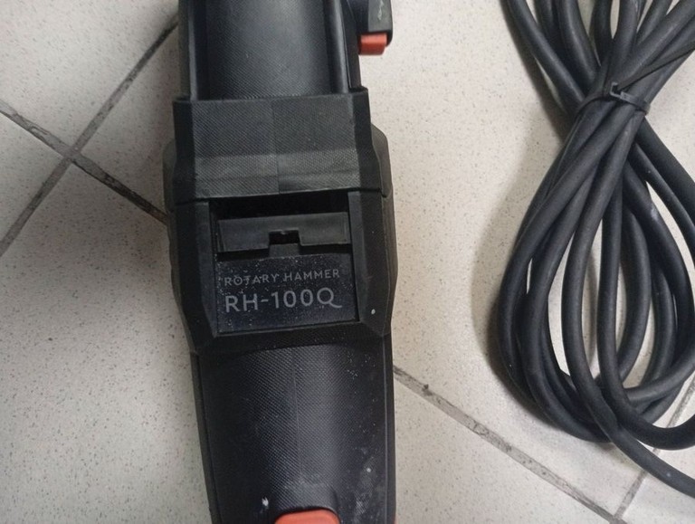 Дешиво Dnipro-M rh-100q с ломбарда