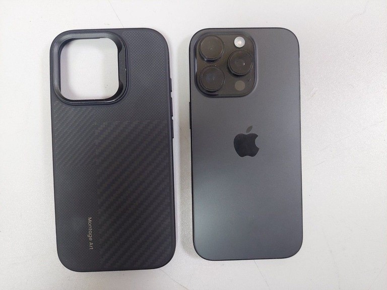 Apple iphone 16 pro 256gb Код:01-200928386. Изображение 8