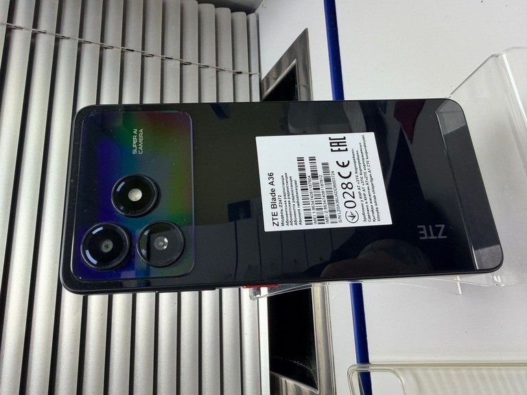 Дешиво Zte Blade A36 4/64GB Green с ломбарда