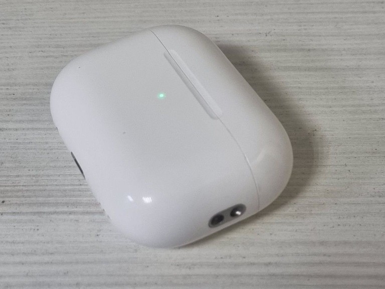 Apple airpods pro 2nd generation magsafe Код:01-200939812. Изображение 5