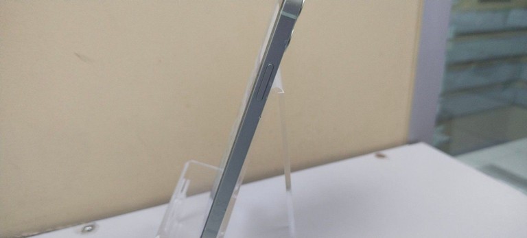 Apple iPhone 12 128GB (PRODUCT)RED Код:01-200944132. Зображення 9