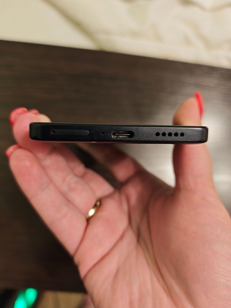 Дешево Poco F5 12/256GB Black з ломбарду