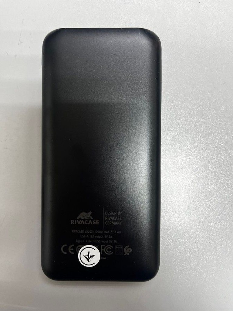 Дешево Rivacase VA2031 10000mAh Black з ломбарду