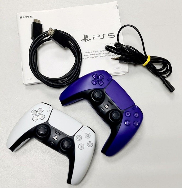 Дешево Sony PlayStation 5 Slim Digital Edition 1TB з ломбарду