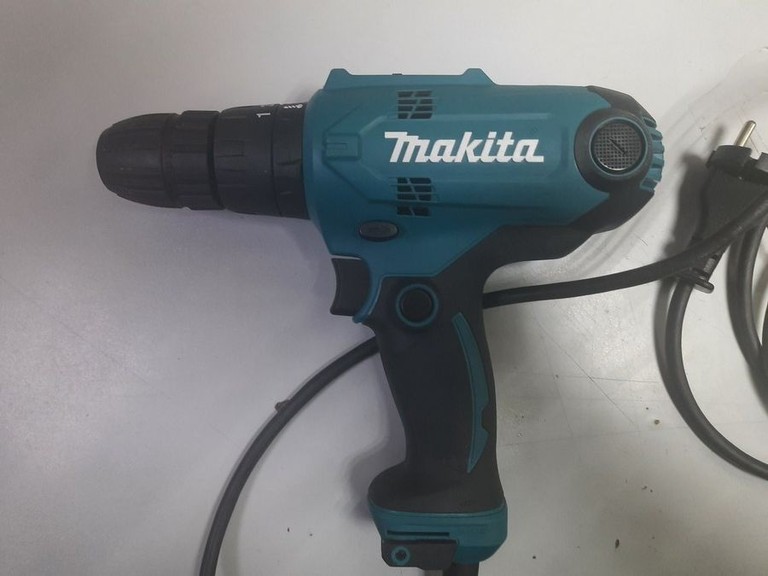 Оголошення Makita HP0300 Б/У