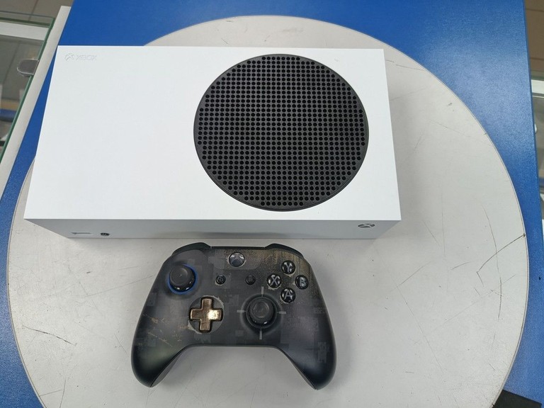 Купити Microsoft xbox series s 512gb Б/У