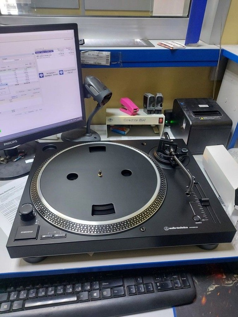 Дешиво Audio-technica AT-LP120XBT-USB с ломбарда