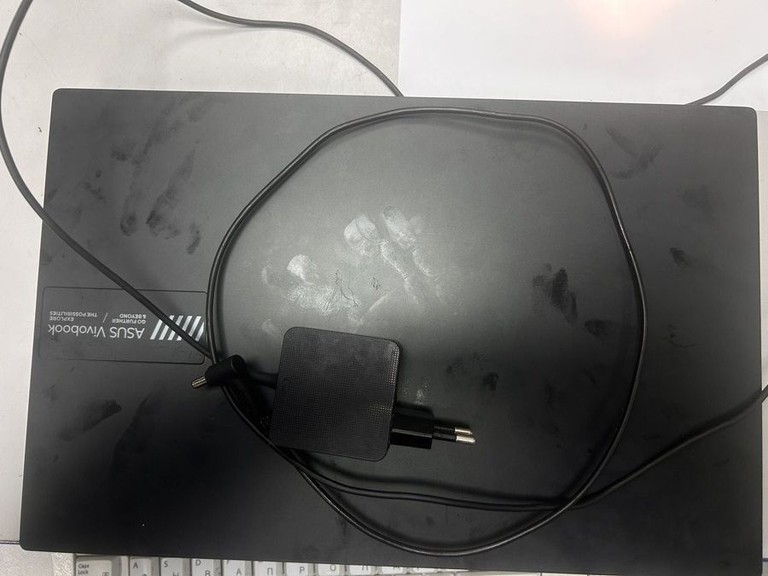 Дешиво Asus 15/ryzen 3 7320u ddr5/8gb ddr5/ssd 256 gb/*інтегрована с ломбарда