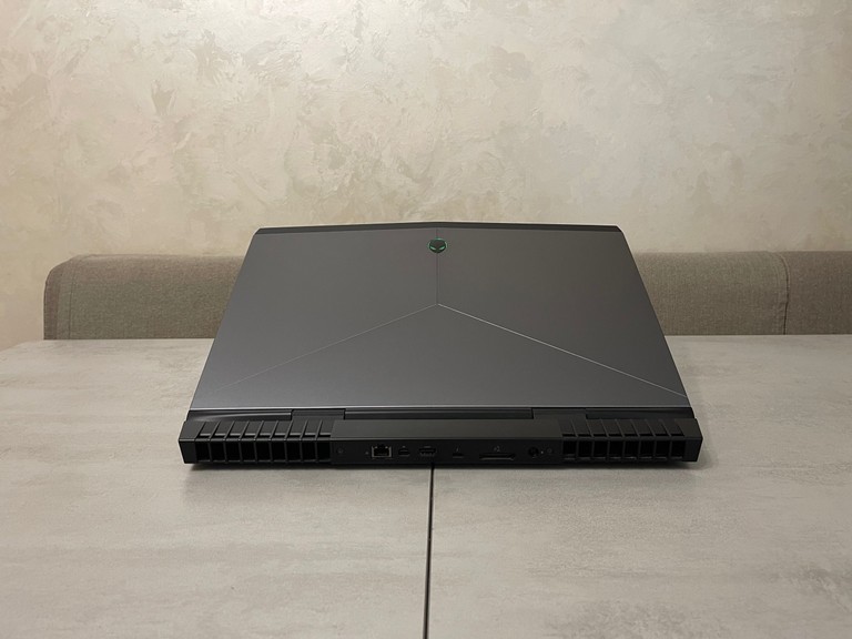 Dell Alienware 17 R5, 17.3" FHD Код:null. Зображення 7
