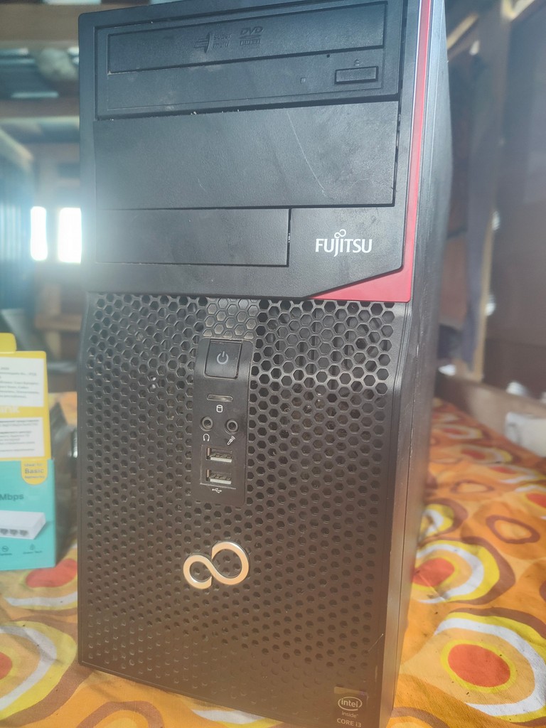 Объявление Офісний/домашній ПК Fujitsu i5-3470 | 6 ГБ ОЗП | Radeon HD 7570 | SSD 240GB Б/У