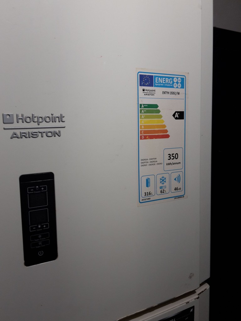 Купити Hotpoint Ariston Entyh 19261Fw Б/У