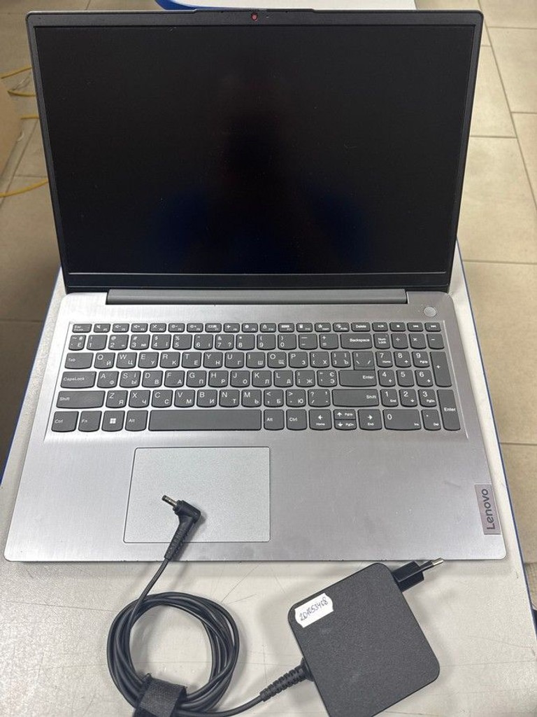 Купити Lenovo 15/core i5-1235u ddr5/16gb ddr5/hdd *відсутній/ssd 512 gb/*інтегрована Б/У