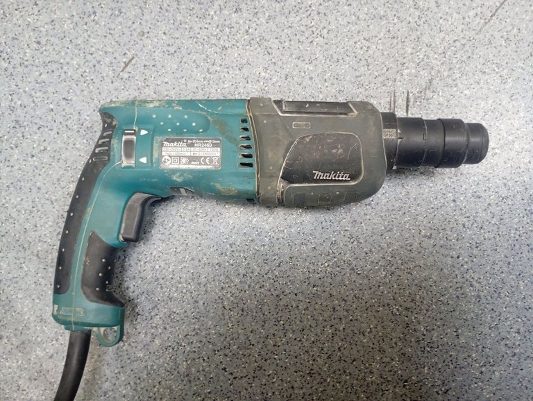 Купити Makita hr2460 Б/У