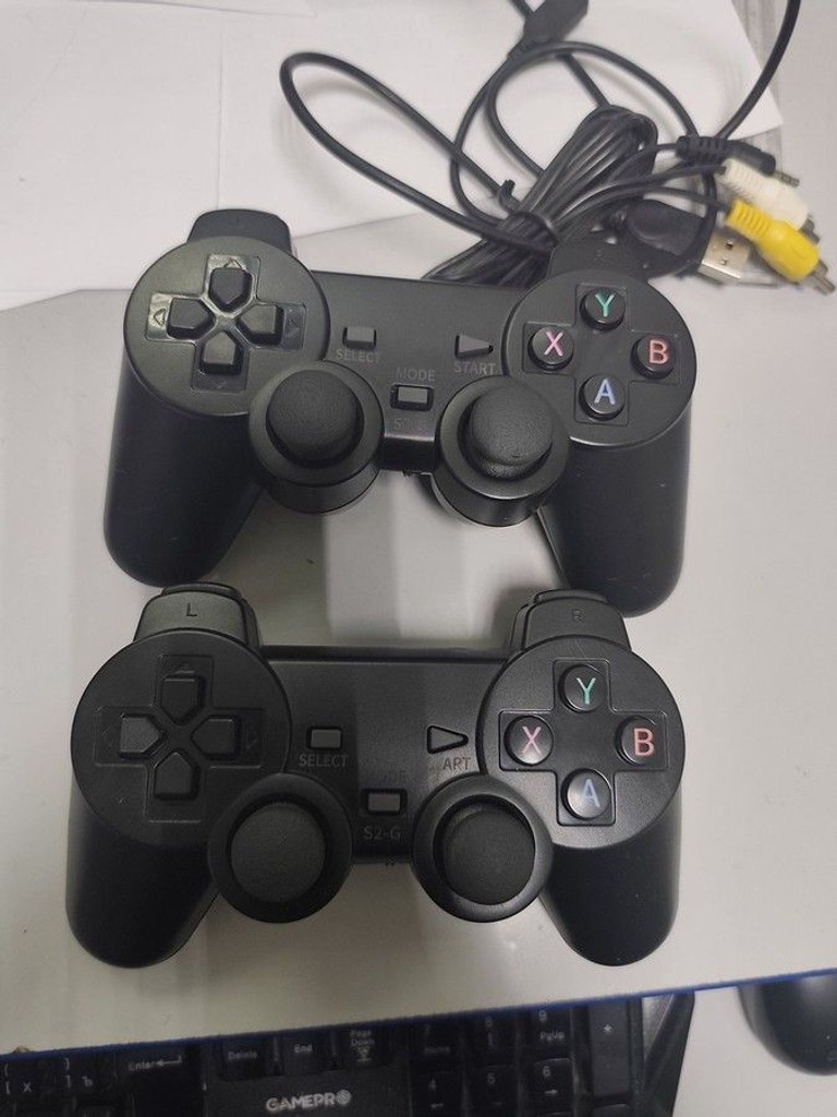 Купити Game Stick lite 64 gb Б/У