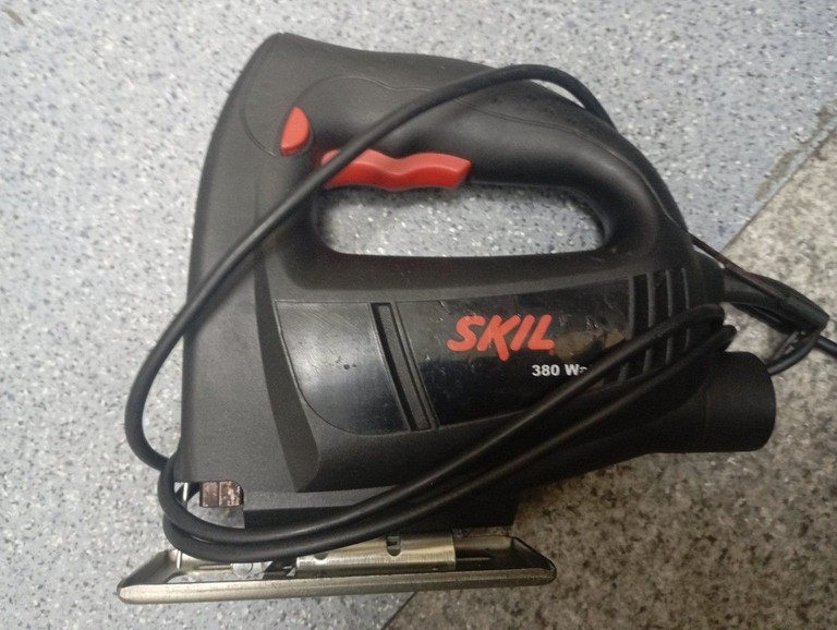 Купити Skil 4003 aa / f0154003aa Б/У