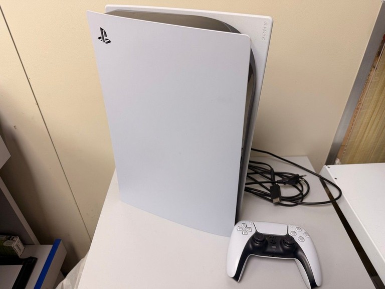 Дешево Sony PlayStation 5 825GB з ломбарду