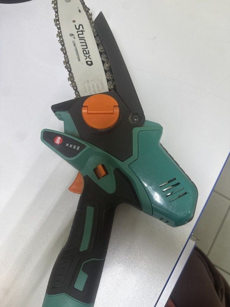 Купити Sturmax CCM9916S Б/У