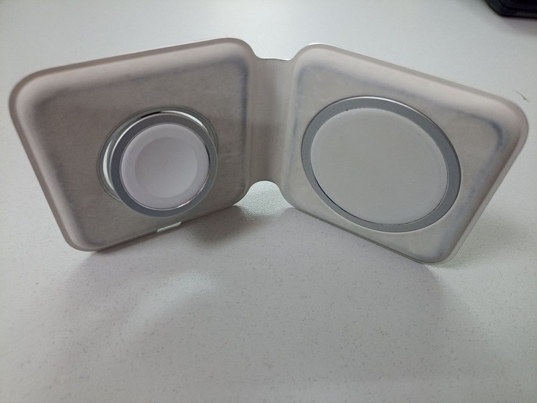 Купити Apple magsafe duo charge a2458 Б/У