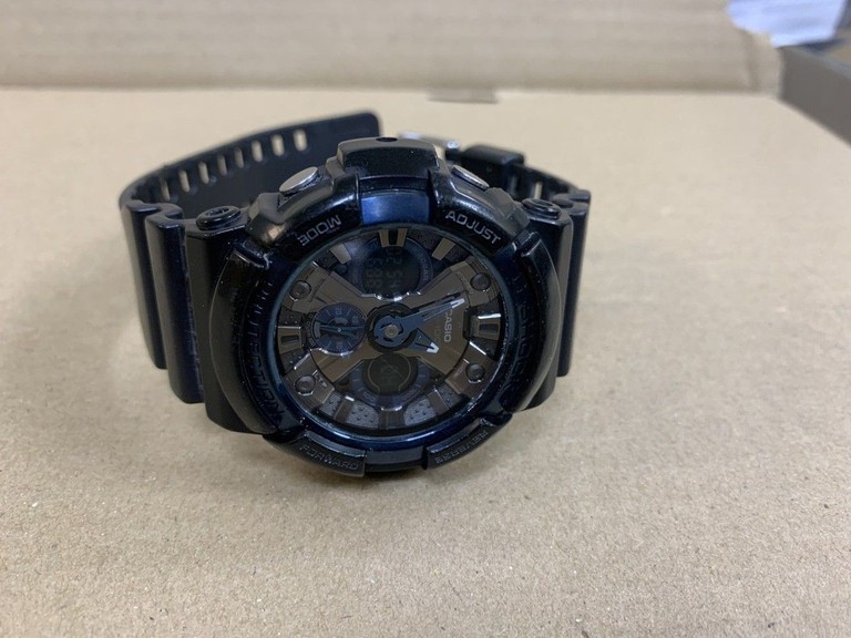 Оголошення Casio ga-200 Б/У