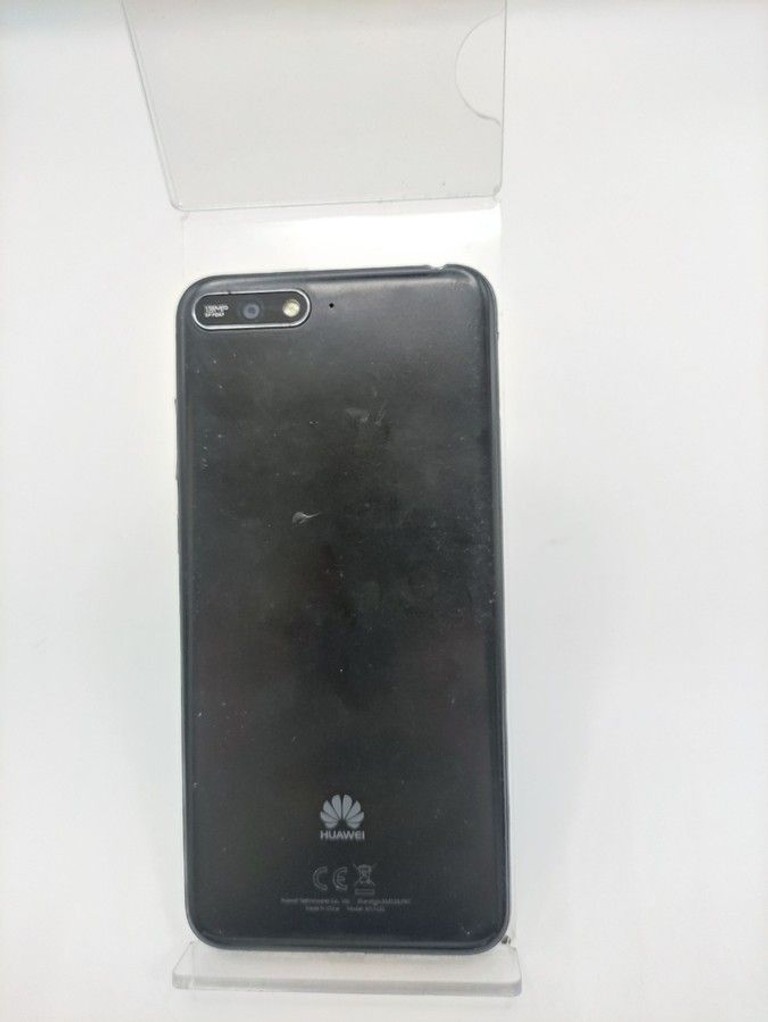 Дешиво Huawei y6 2018 2/16gb с ломбарда