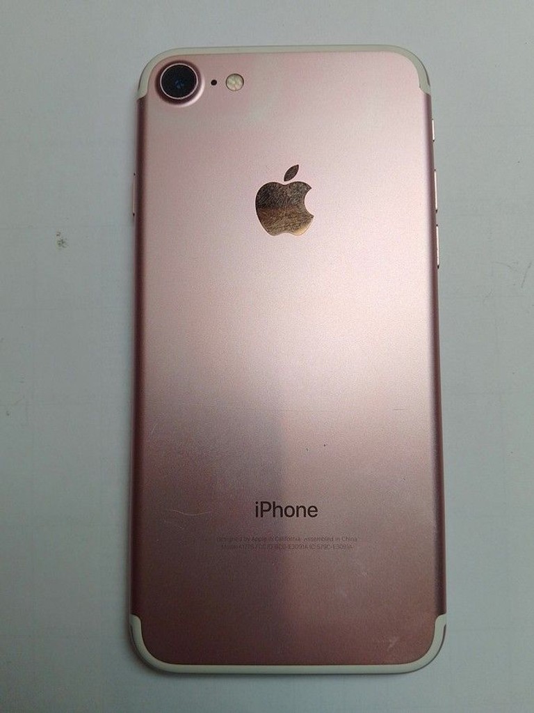 Купити Apple iphone 7 32gb Б/У