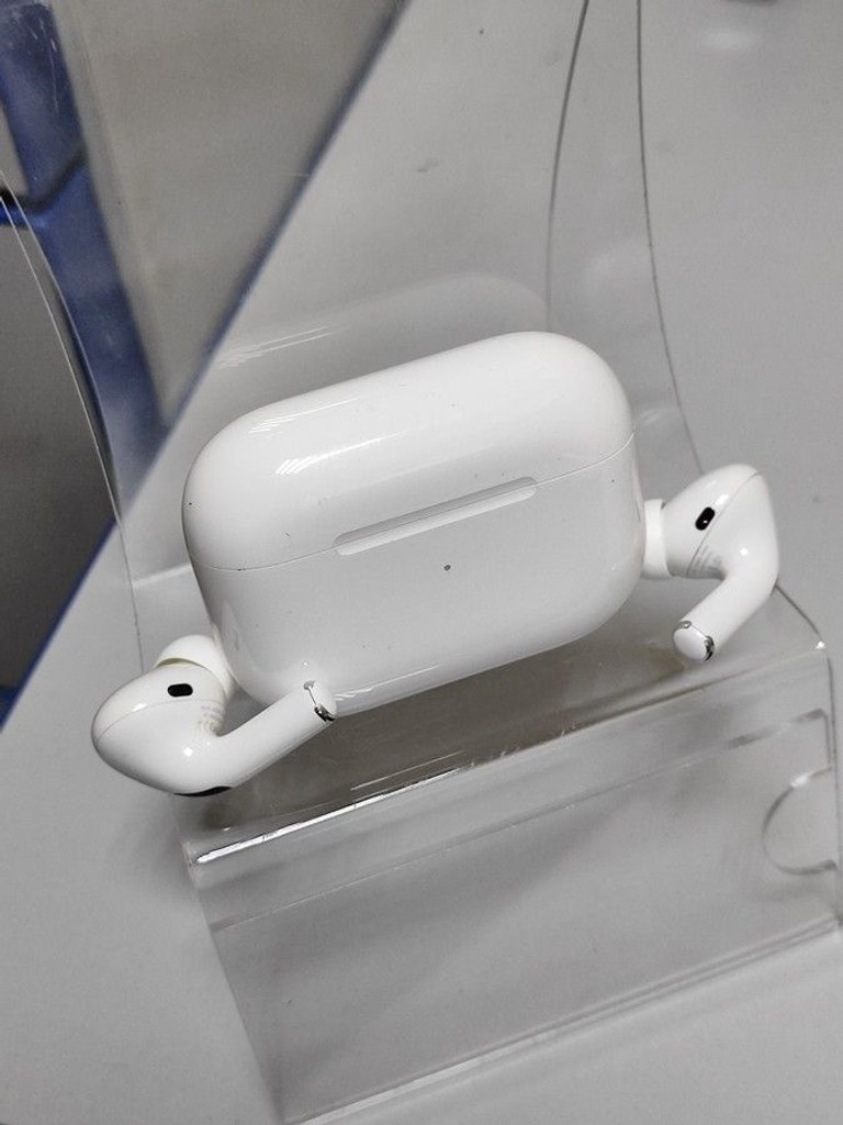 Оголошення Apple AirPods Pro (MWP22) Б/У
