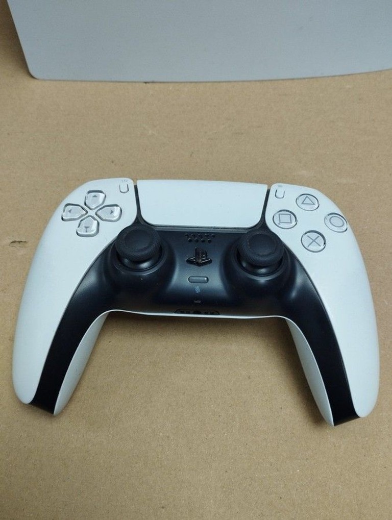 Sony ps 5 cfi-1208a 825gb Код:01-201170737. Зображення 10