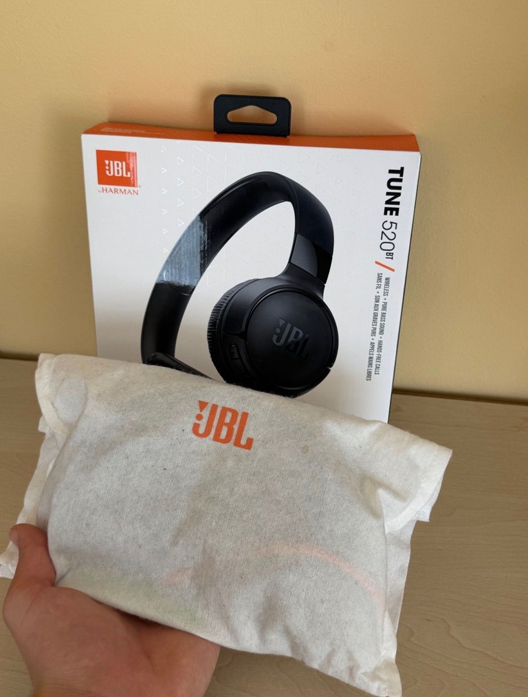 Оголошення Jbl tune 520bt Б/У