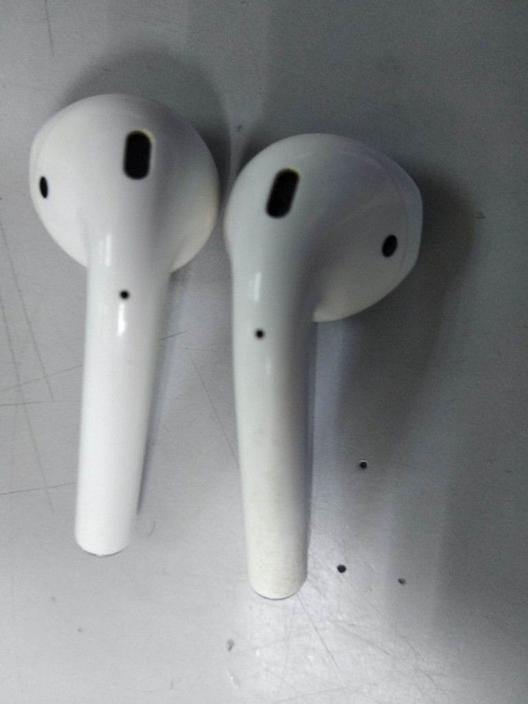 Apple airpods 2nd generation a1602, a2031, a2032 Код:01-201177455. Изображение 6