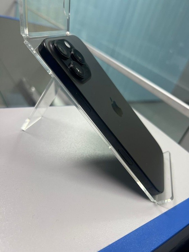 Дешиво Apple iphone 16 pro max 256gb с ломбарда