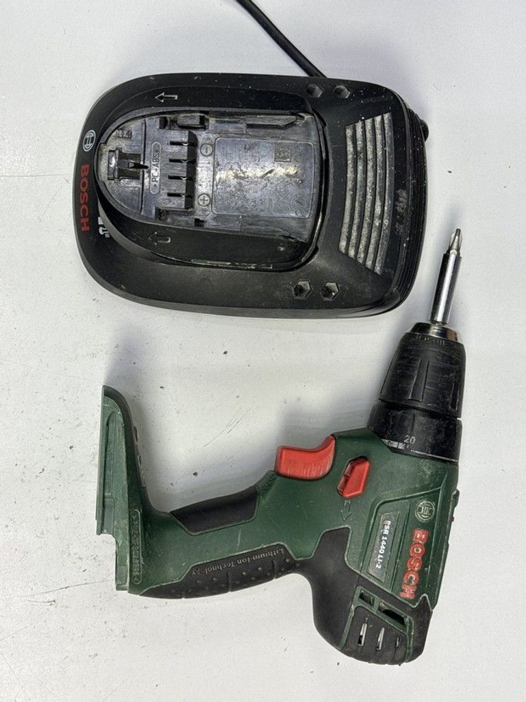 Дешиво Bosch psr 1440 li-2 с ломбарда
