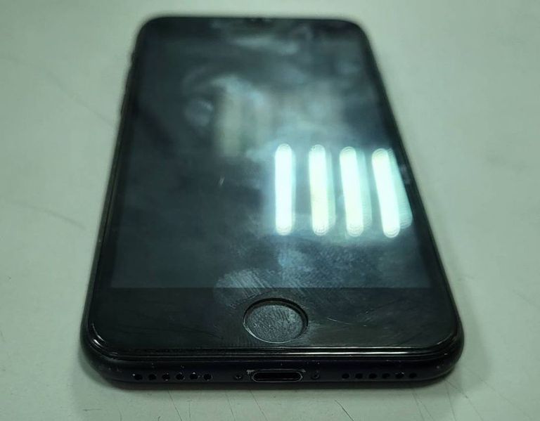 Apple iphone 7 128gb Код:01-19231006. Зображення 5