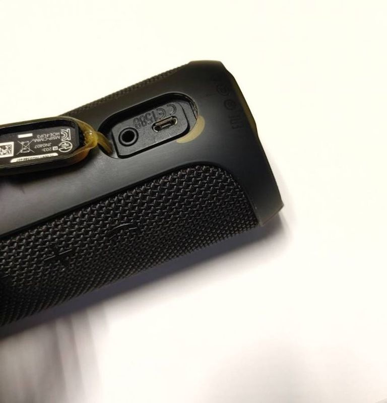Дешево Jbl flip 3 з ломбарду