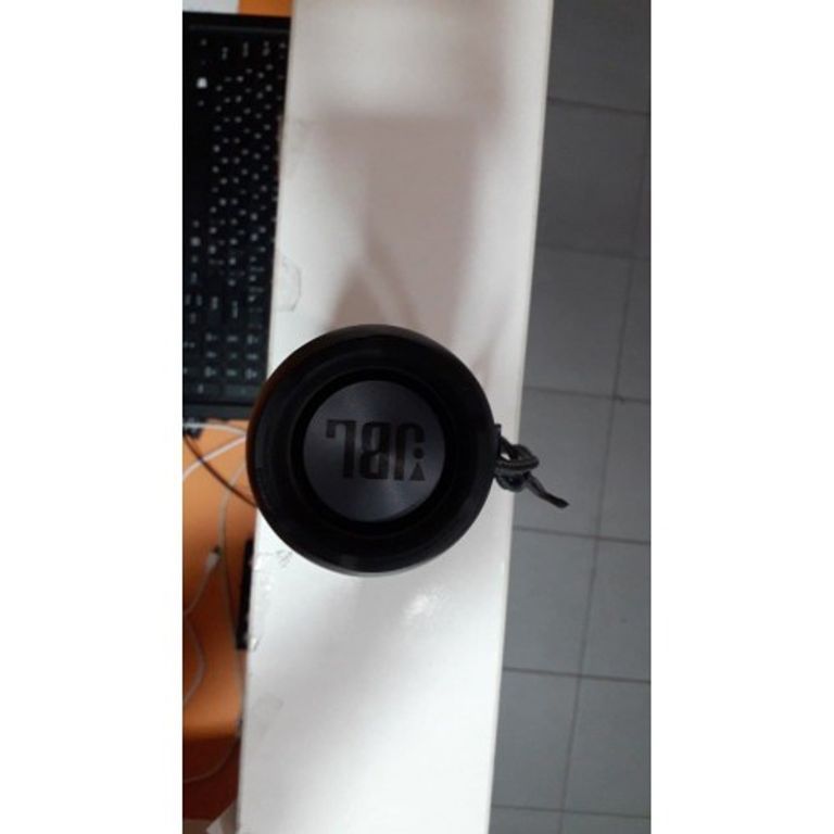 Дешиво Jbl flip essential с ломбарда