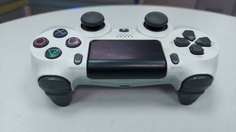 Купити Sony dualshock 4 v2 Б/У