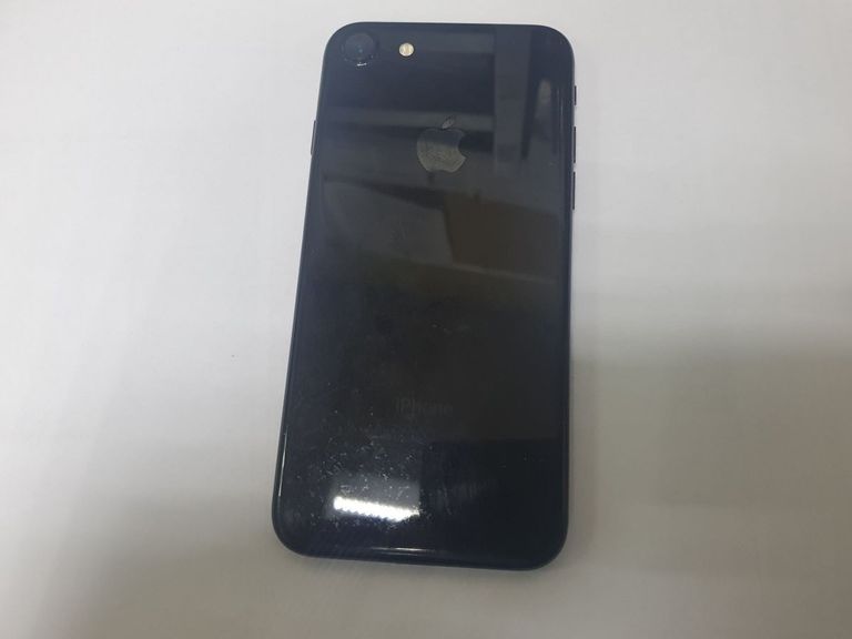 Дешиво Apple iphone 7 128gb с ломбарда