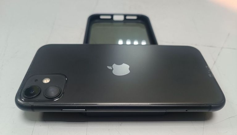 Apple iphone 11 128gb Код:01-200466799. Изображение 6