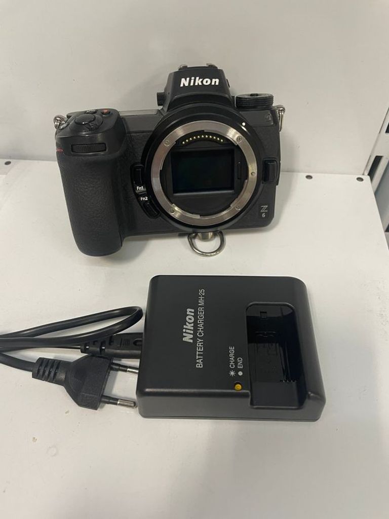 Распродажа Nikon Z6 body + FTZ Mount Adapter + 64GB XQD (VOA020K008), продавец Техноскарб