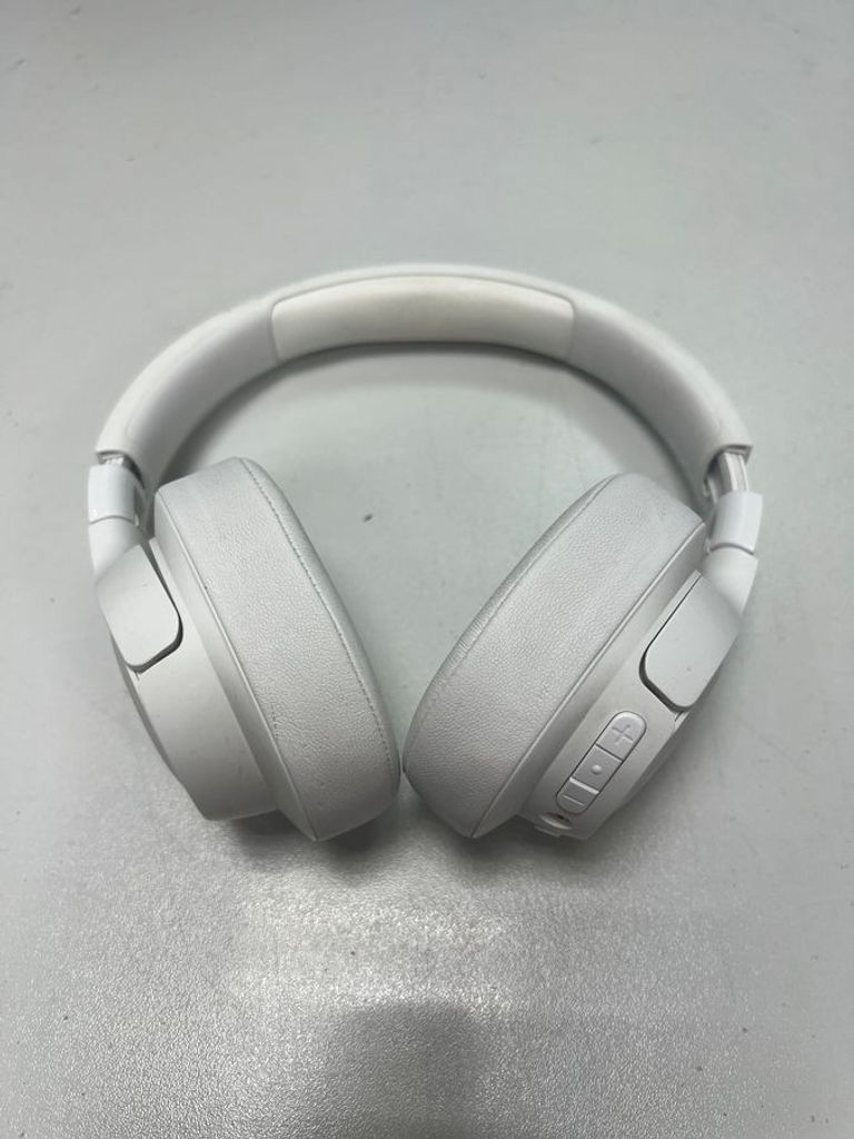 Купить Jbl tune 710 bt Б/У