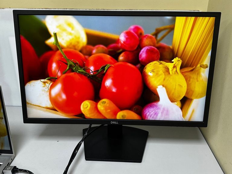 Дешиво Dell se2422h с ломбарда