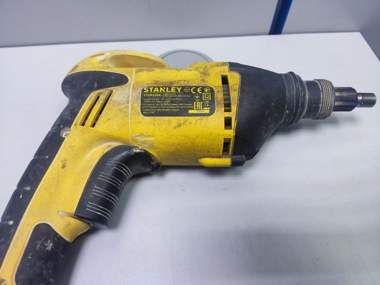Дешево Stanley STDR-5206 з ломбарду